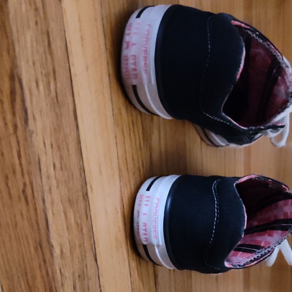 Converse Women's Black and White All Star Sneakers - Picture 4 of 7